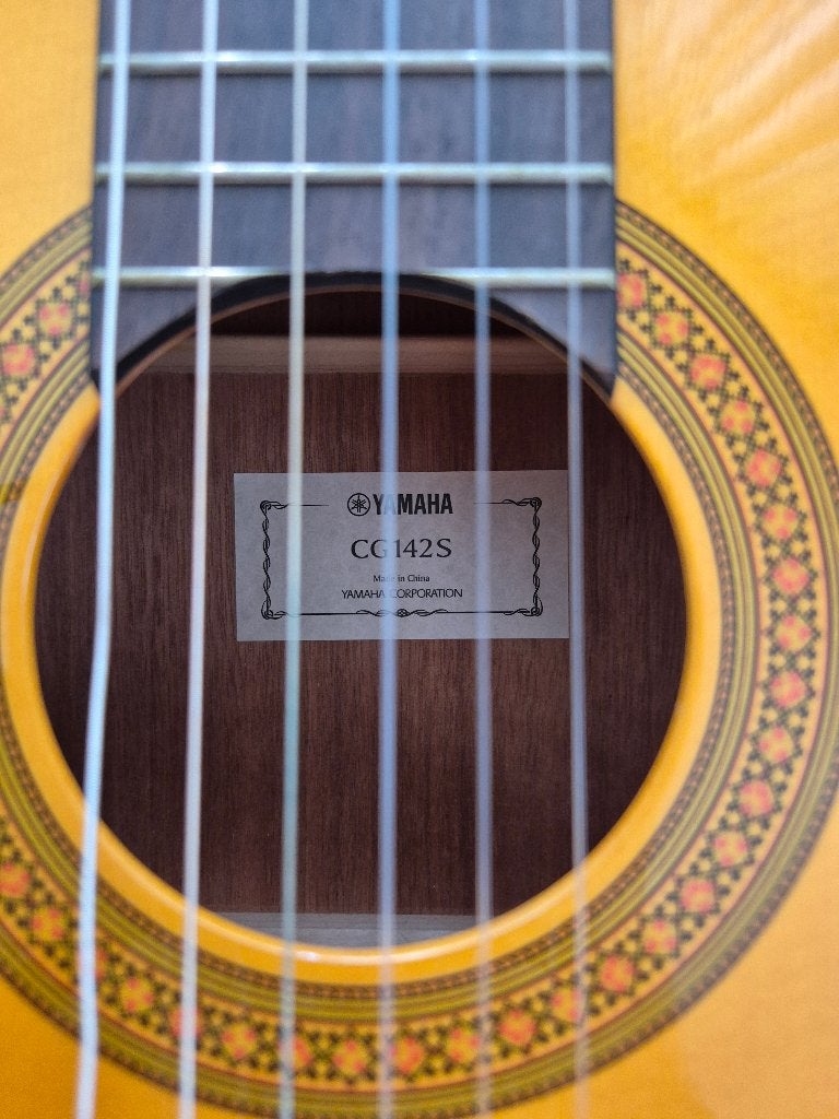 Yamaha CG142S – Klassieke gitaar + accessoires, Ophalen, Zo goed als nieuw, Klassieke of Spaanse gitaar, Met koffer