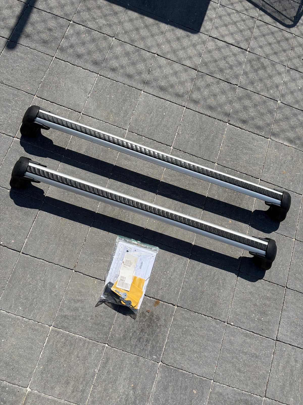 Barres de toit pour Ford Mondeo - Original - Complet clés, Autos : Divers, Porte-bagages, Enlèvement, Comme neuf