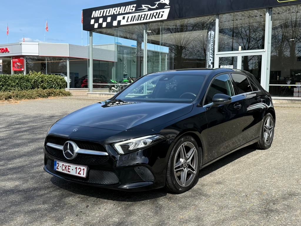 Mercedes-Benz A180d, Auto's, 1935 kg, Leder en Stof, Zwart, 5 deurs