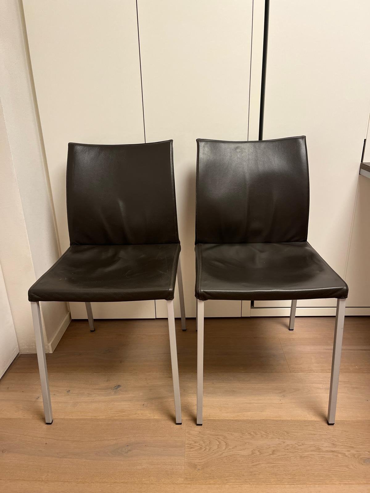 Belle opportunité ! 2 chaises design en très bon état, Enlèvement, Comme neuf