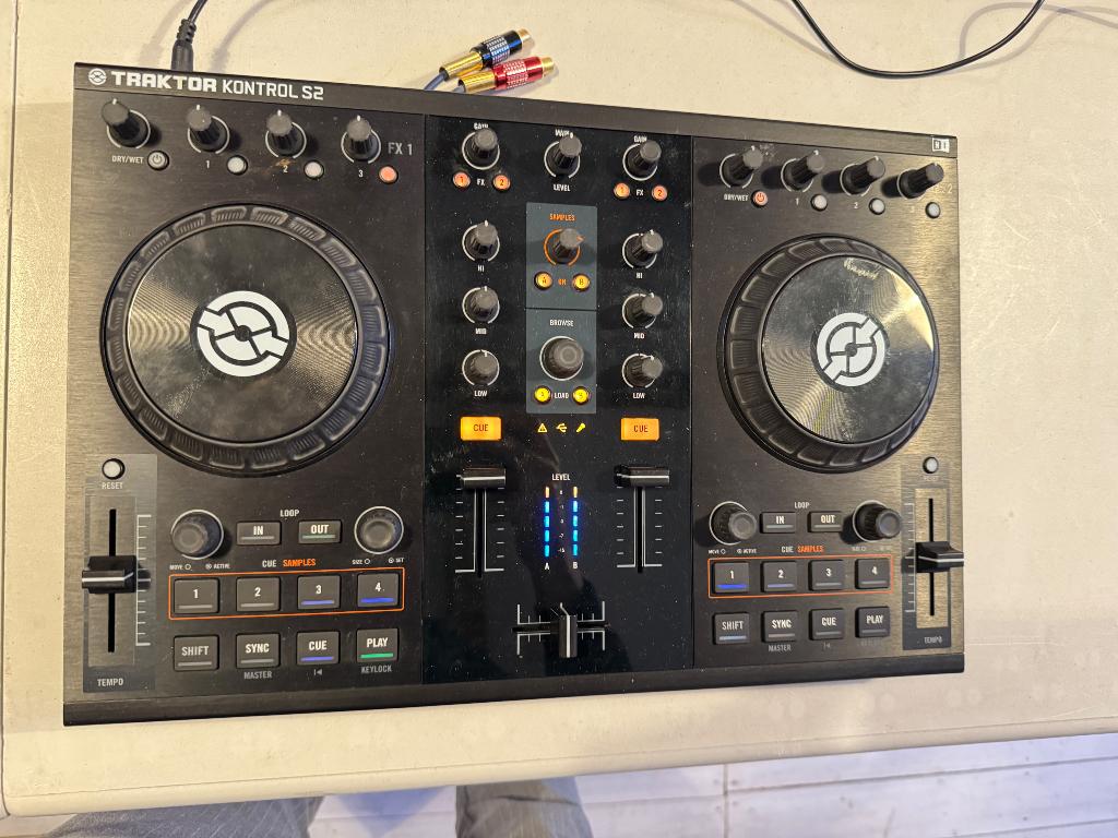 Traktor Kontrol S2, Muziek en Instrumenten, Ophalen, Gebruikt, Draaitafel, Overige merken