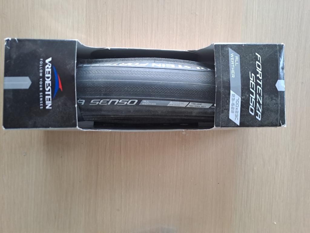 Vredestein Fortezza Senso 23mm, Dieren en Toebehoren, Ophalen