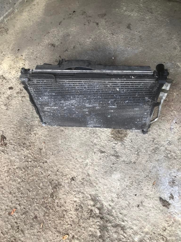 Radiateur plus ventilateur Ford Fiesta 2002 à 2008, Enlèvement, Ford