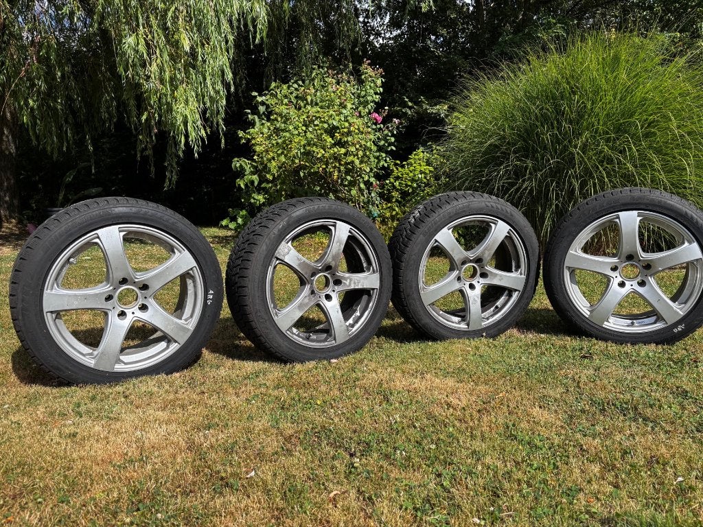 roues sur jantes, pneus hiver 245/45/R18 96V, Autos : Pièces & Accessoires, Pneus & Jantes, Véhicule de tourisme, 18 pouces, Enlèvement