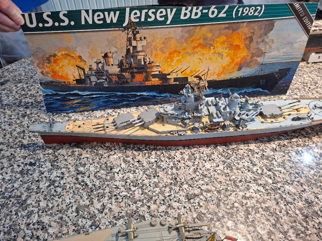model revell new jersey, Hobby & Loisirs créatifs, Modélisme | Bateaux & Navires, Enlèvement, Comme neuf, Revell