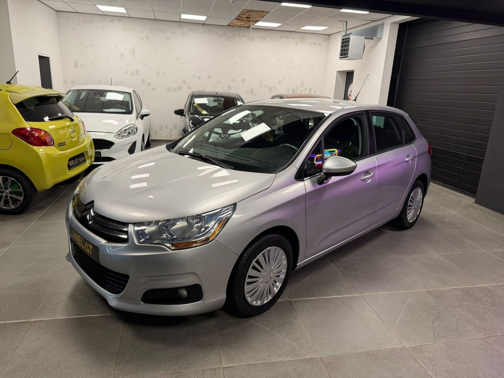 CITROEN C4 1.4 BENZINE 41.000 KM, Auto's, Voorwielaandrijving, Euro 5, https://public.car-pass.be/vhr/ba3c088c-7be7-4551-b0bd-6015a636afa6