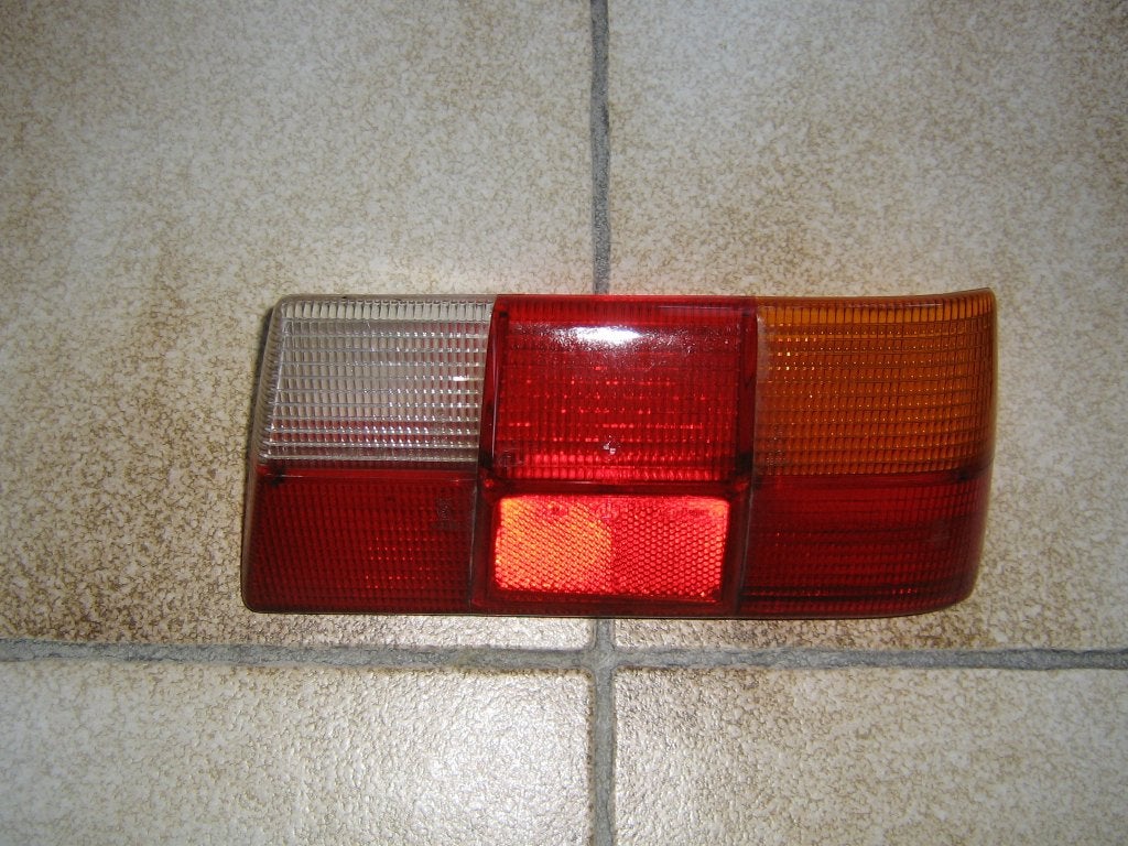 BMW E12 : Achterlicht cover rechts in goede staat, Ophalen, Gebruikt, BMW