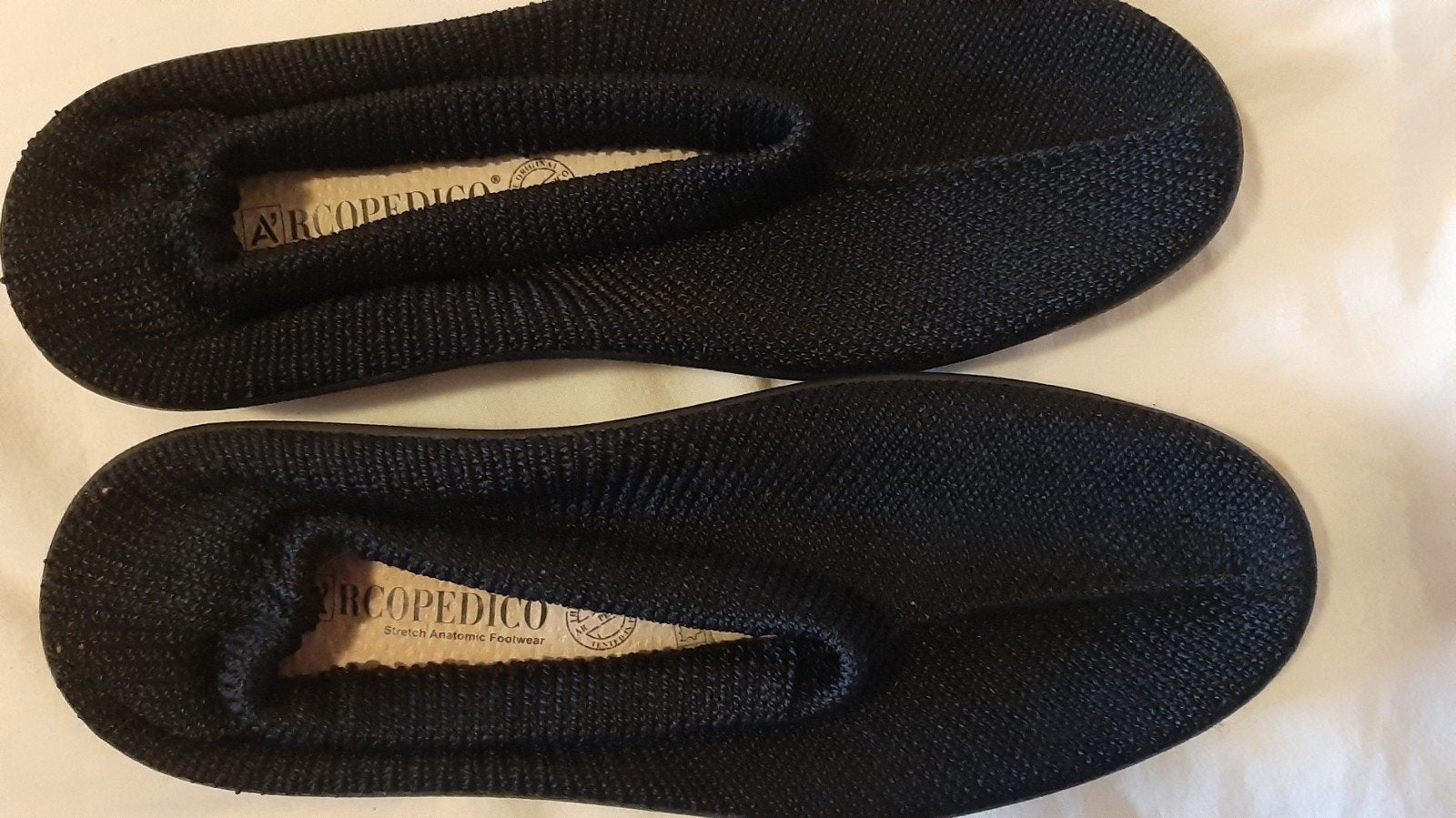 Sneaker ARCOPEDICO unisex noir neuf pointure 7/40, Neuf, Enlèvement ou Envoi, A'rcopedico, Sabots