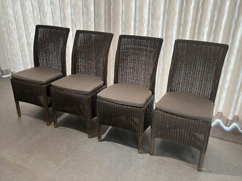 4 Elegante stoelen – Castle Loom, Huis en Inrichting, Stoelen, Ophalen, Gebruikt, Vier