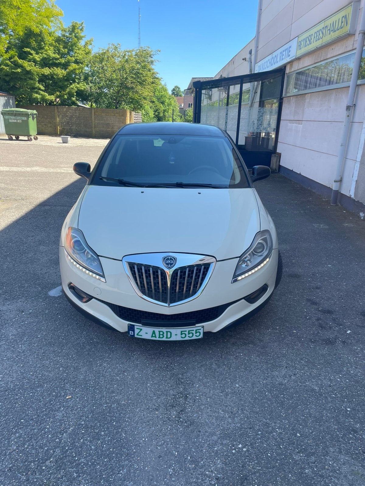 Lancia Delta 1.4 benzine met keuring, Auto's, Voorwielaandrijving, Zwart, Wit, Handgeschakeld