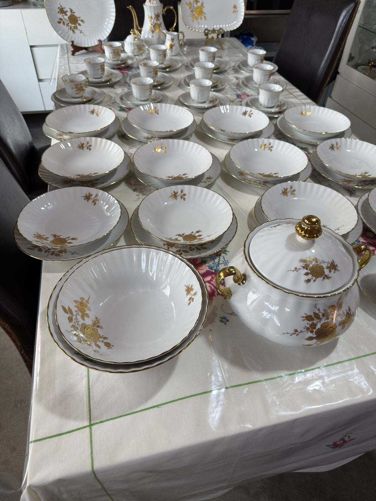 Bavaria Servies, Ophalen