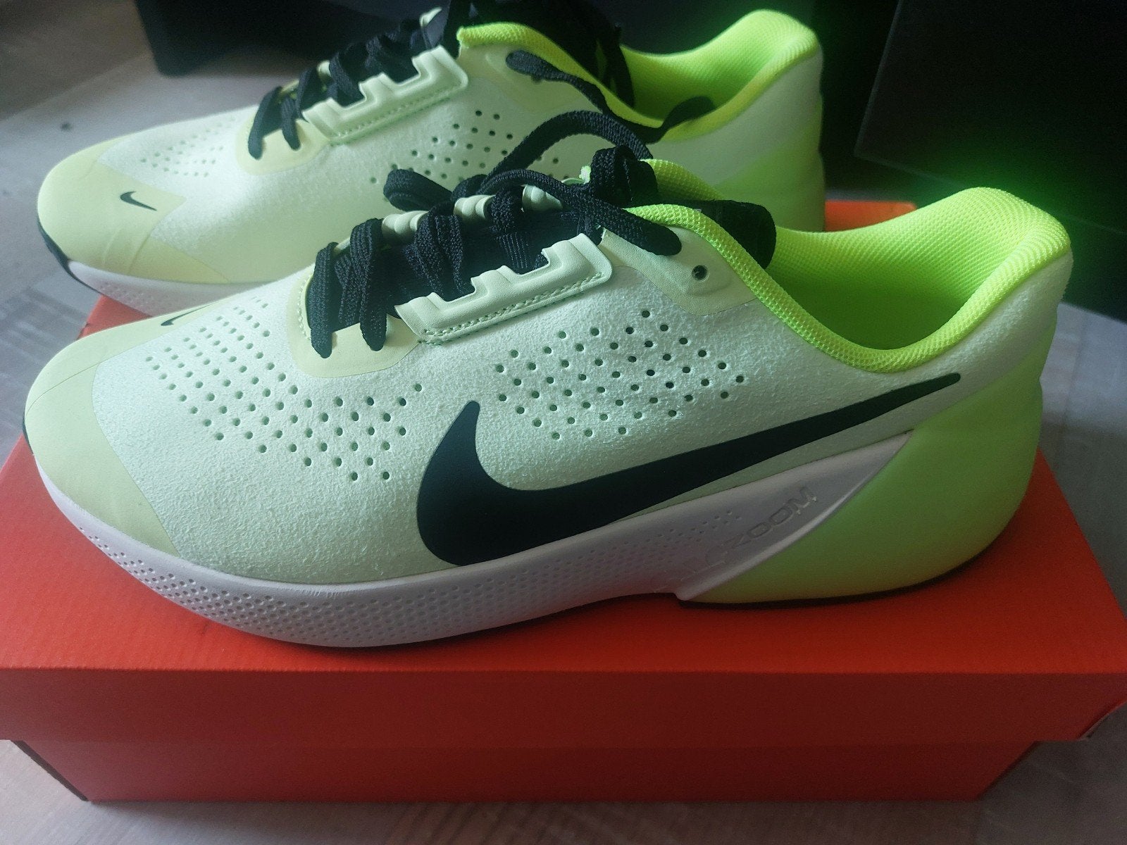 Nike Air Zoom Gym Sneakers Maat 42/5 Nieuwstaat Nooit Gedrag, Ophalen, Nieuw, Nike, Sneakers