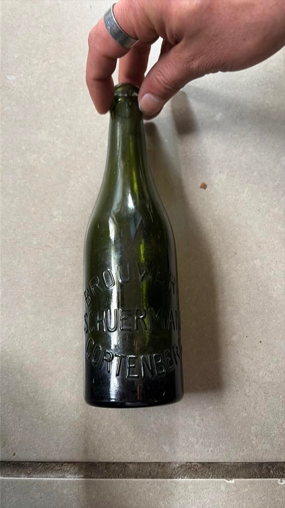 Oud bierflesje brouwerij schuermans cortenberg, Verzamelen, Ophalen, Gebruikt, Flesje(s), Overige merken