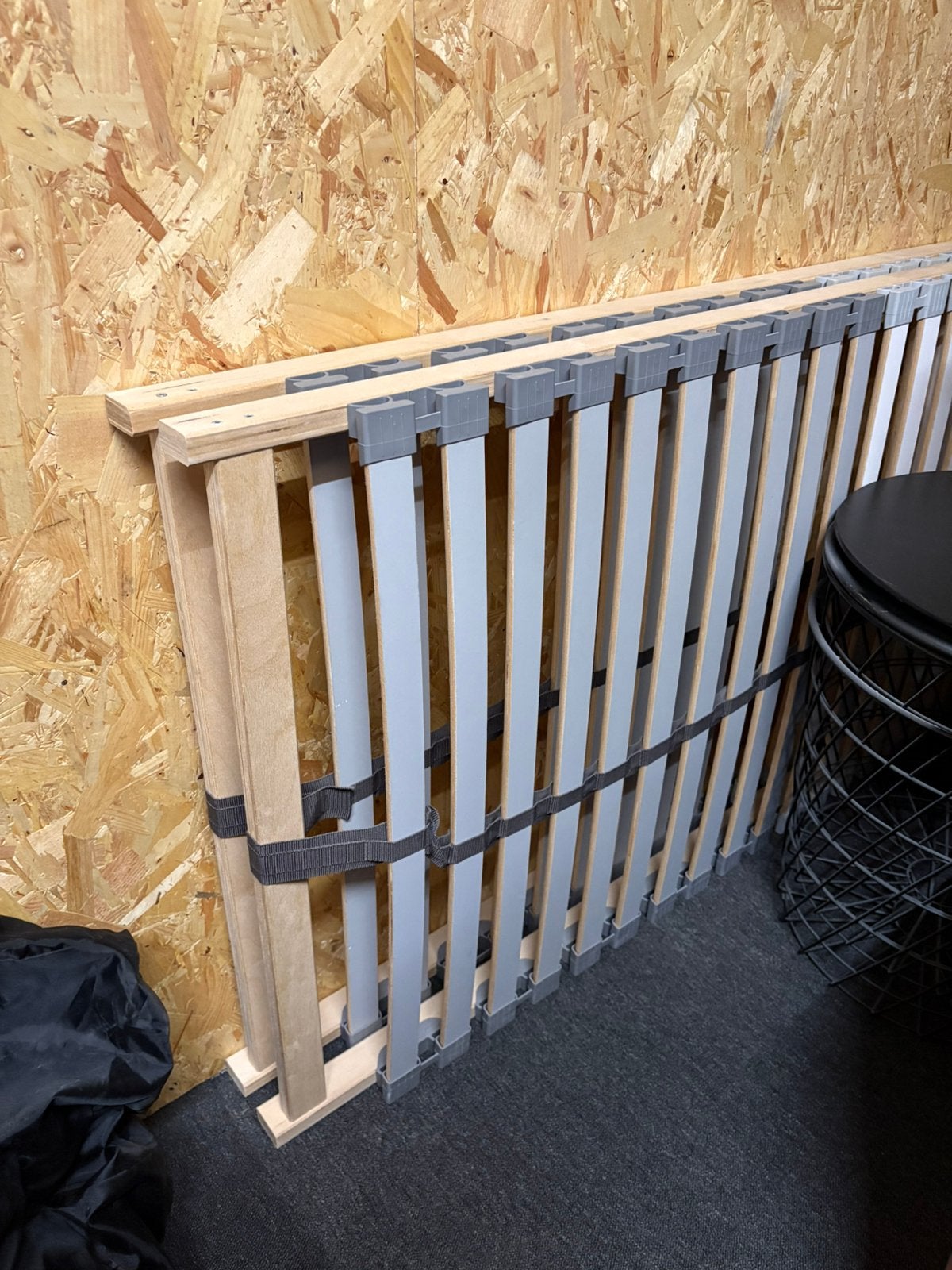 2 lattenbodems eenpersoonsbed 90 x 200, Huis en Inrichting, Ophalen, Zo goed als nieuw