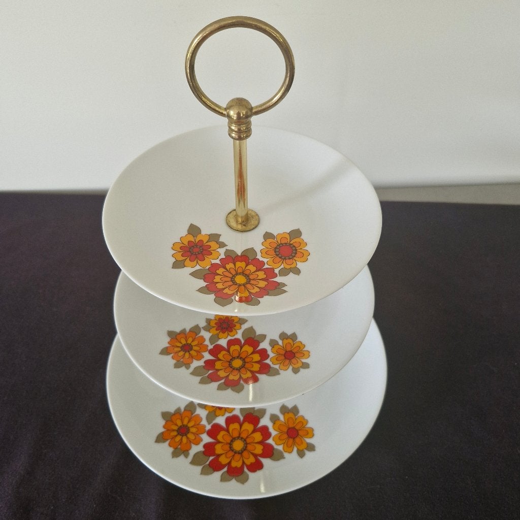 Étagère vintage en porcelaine blanche à motif floral., Antiquités & Art, Enlèvement ou Envoi