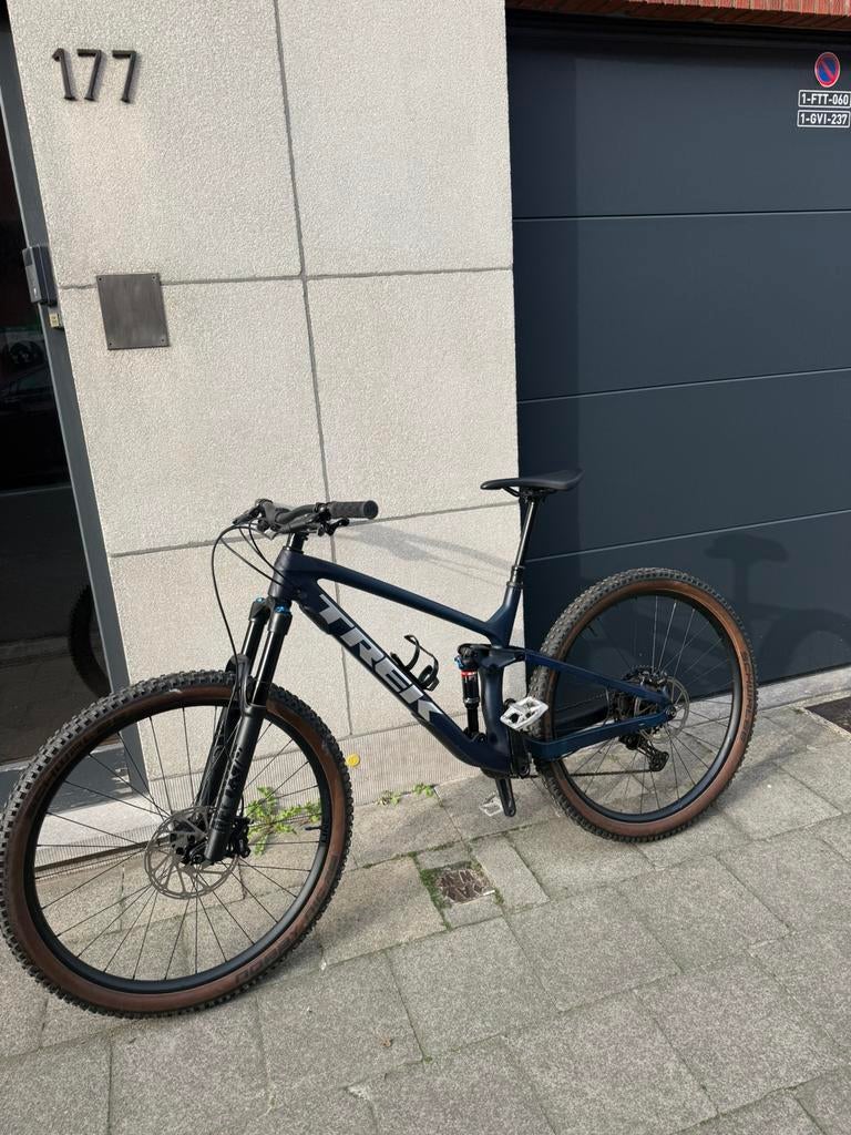 Trek fuel ex 9.7 , fully , full carbon , large ( als nieuw), Fietsen en Brommers, Ophalen of Verzenden, Zo goed als nieuw