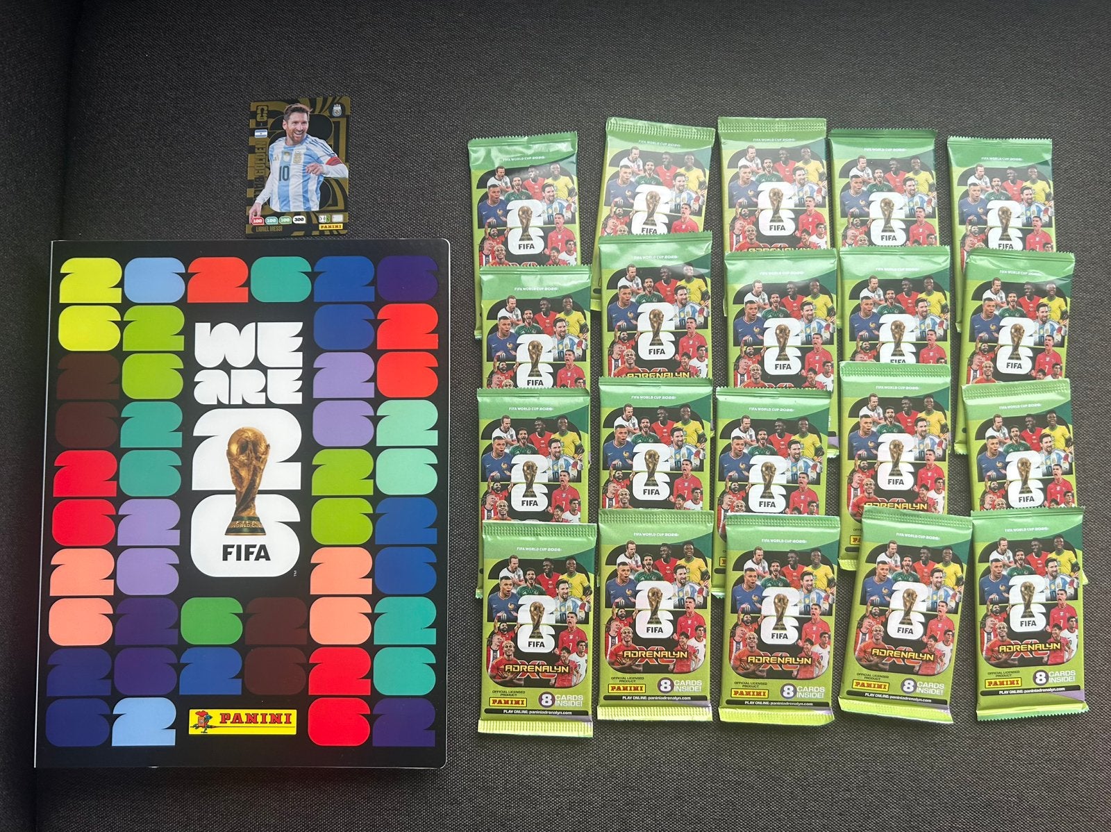 Album deluxe PaniniCoupe monde+Messi+ 20 packs, Enlèvement ou Envoi, Neuf, Plusieurs images