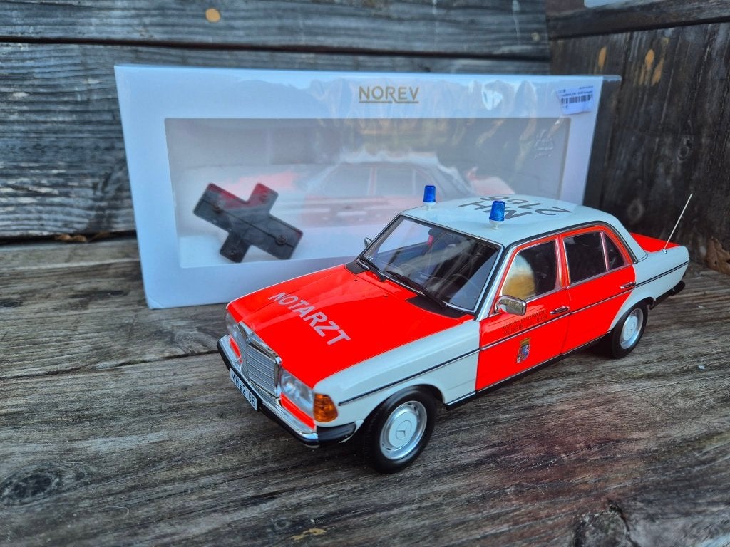Mercedes Benz 200 W123 Norev 1/18, Ophalen of Verzenden, Nieuw, Auto, Norev