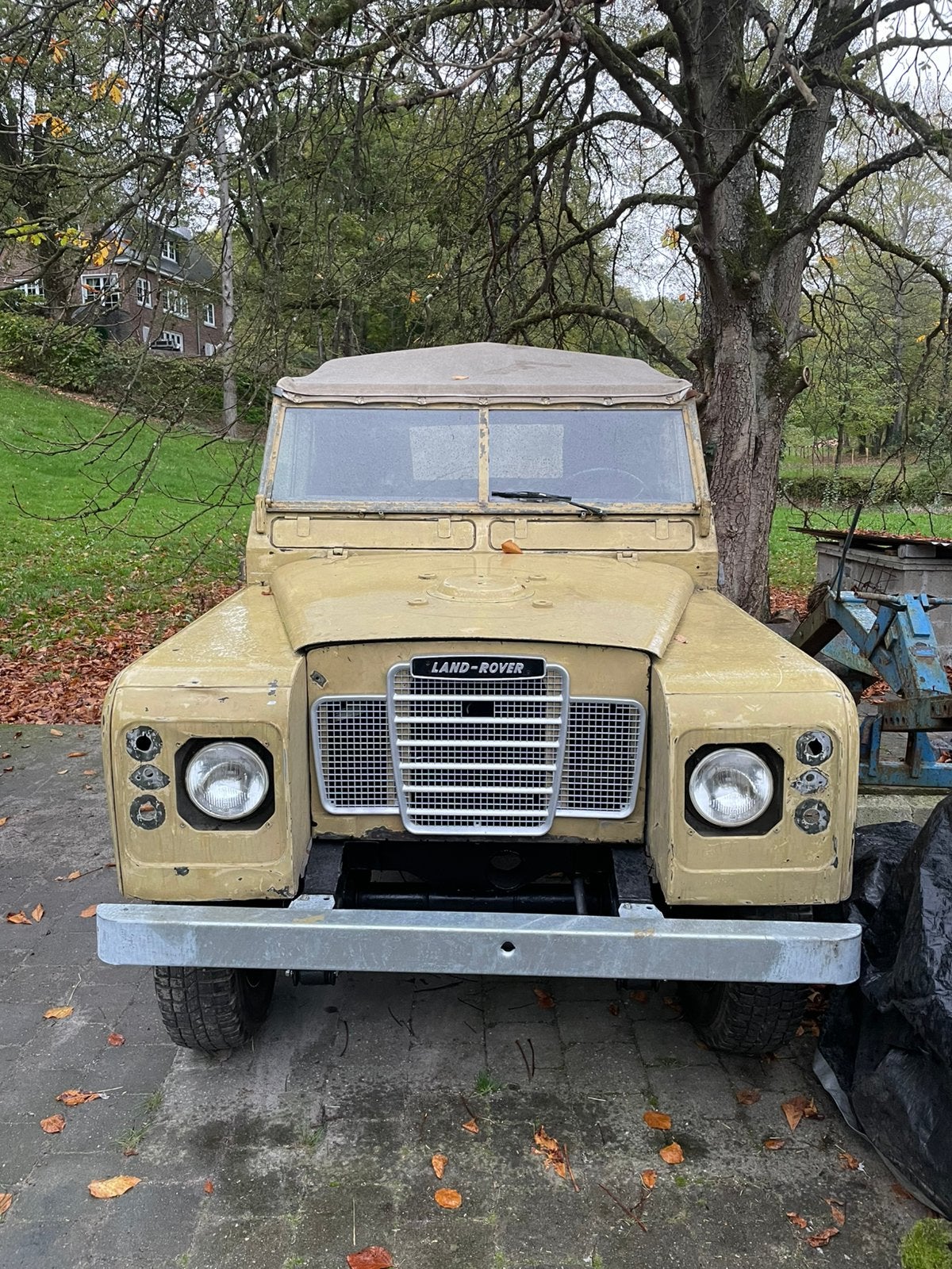 Land Rover Serie 3 4x2 sans papiers, Auto's, Achterwielaandrijving, 4 cilinders, Bedrijf, Handgeschakeld
