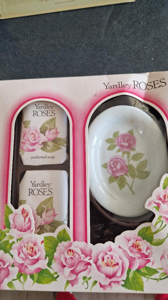vintage zeep  Yardley, Verzamelen, Ophalen of Verzenden, Persoonlijke verzorging