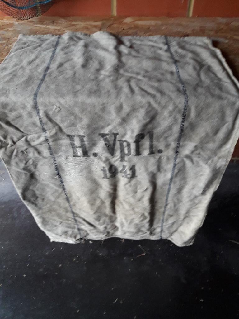 Sac en toile allemand deuxième guerre Mondiale. H.vpfl. 1943, Enlèvement