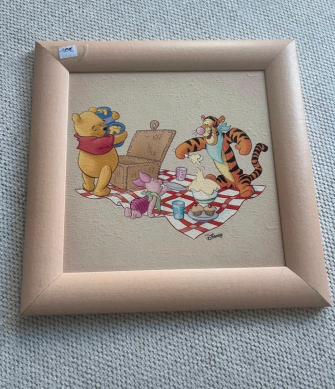 Disney Winnie the Pooh & Tijgertje – Ingelijste prent, Ophalen of Verzenden, Zo goed als nieuw, Beige
