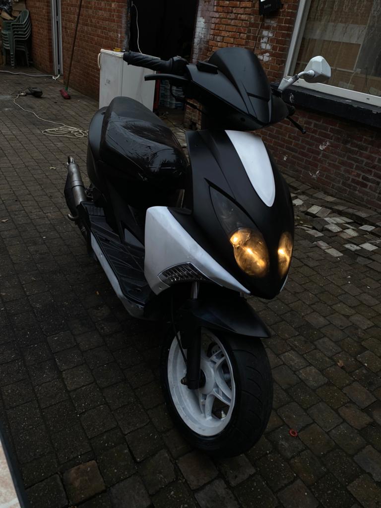 Keeway f-act evo, Fietsen en Brommers, Scooters | Kymco, Ophalen, Zo goed als nieuw