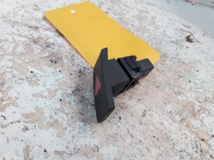 Paniekverlichtings Schakelaar van een Suzuki Swift, Gebruikt, -, -, -