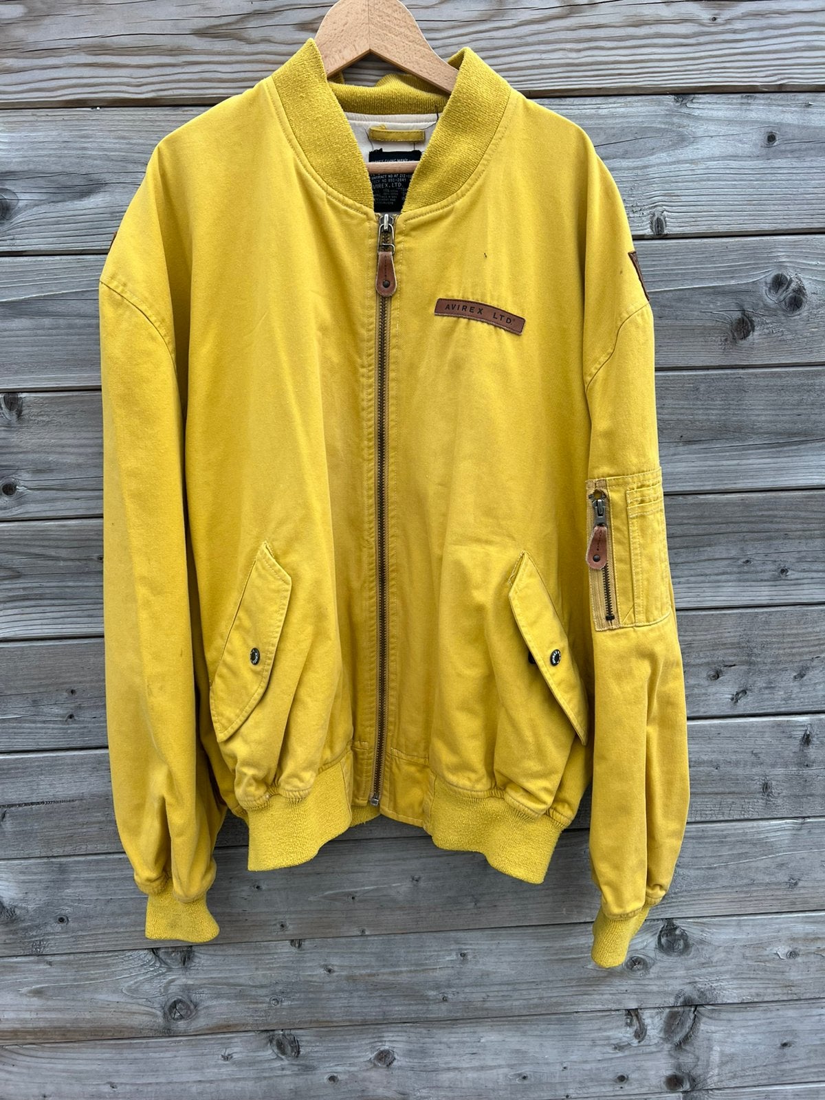 Avirex, Vêtements | Hommes, Enlèvement ou Envoi, Porté, Taille 56/58 (XL), Jaune