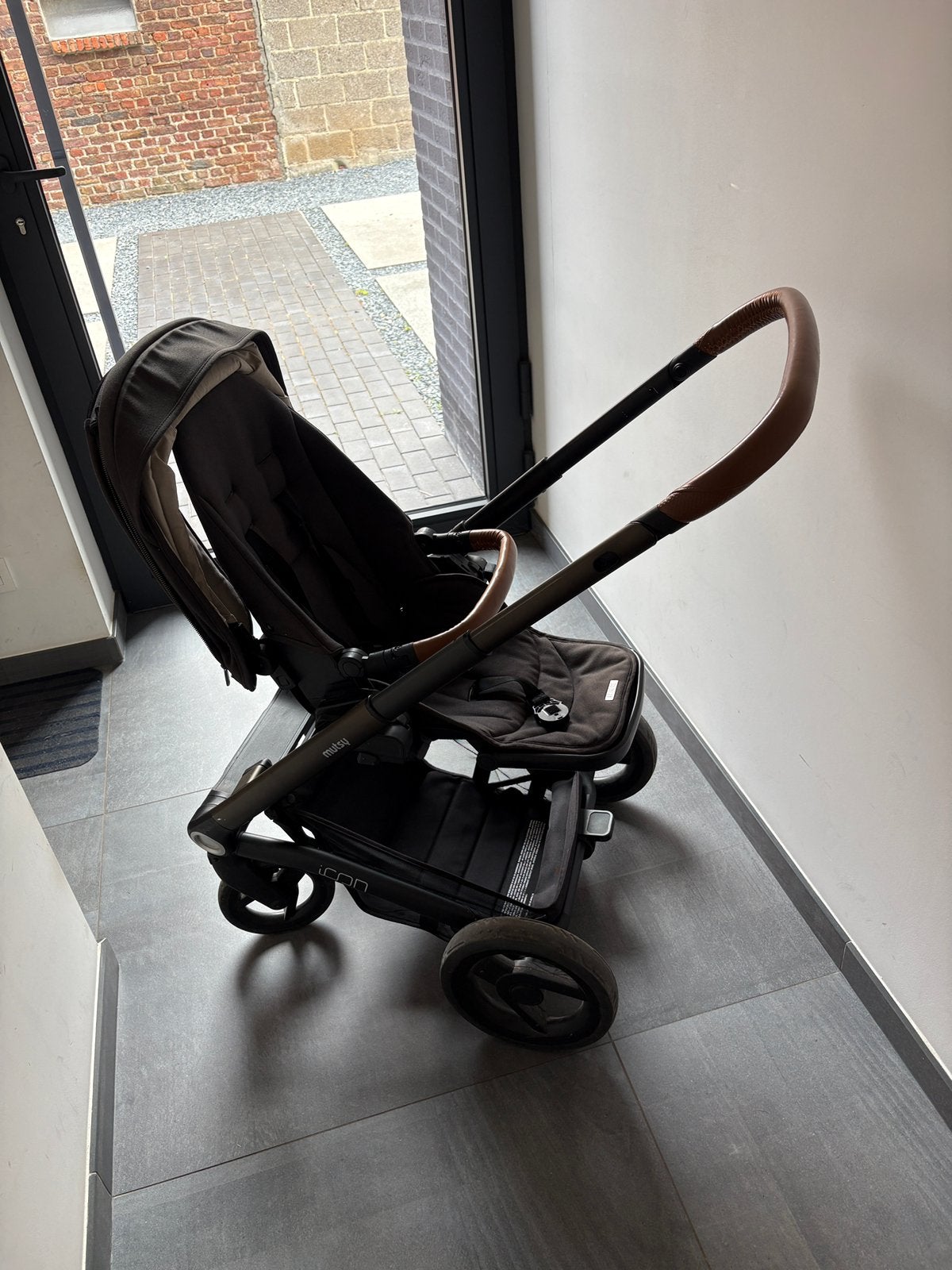 Mutsy kinderwagen + reiswieg + voetenzak, Kinderen en Baby's, Kinderwagens en Combinaties, Ophalen, Gebruikt, Kinderwagen, Mutsy