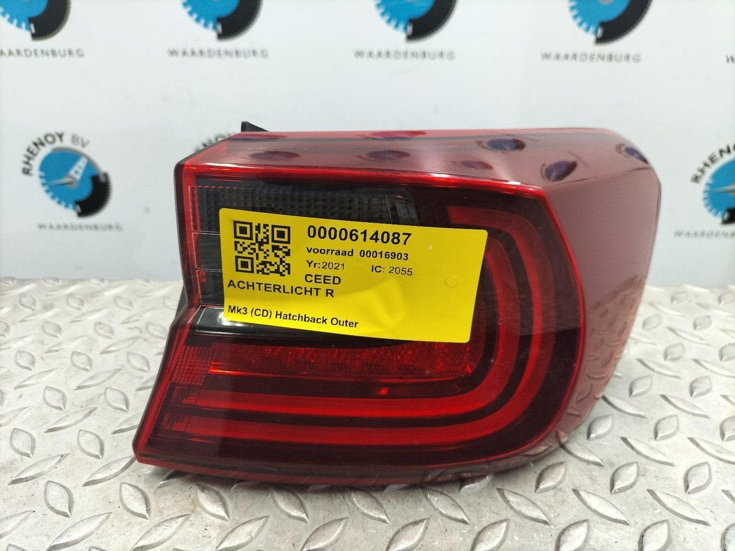 KIA CEED 1.0 T-GDI DYNAMICLIN  ACHTERLICHT R 2021, Ophalen of Verzenden, Gebruikt, ARN erkend