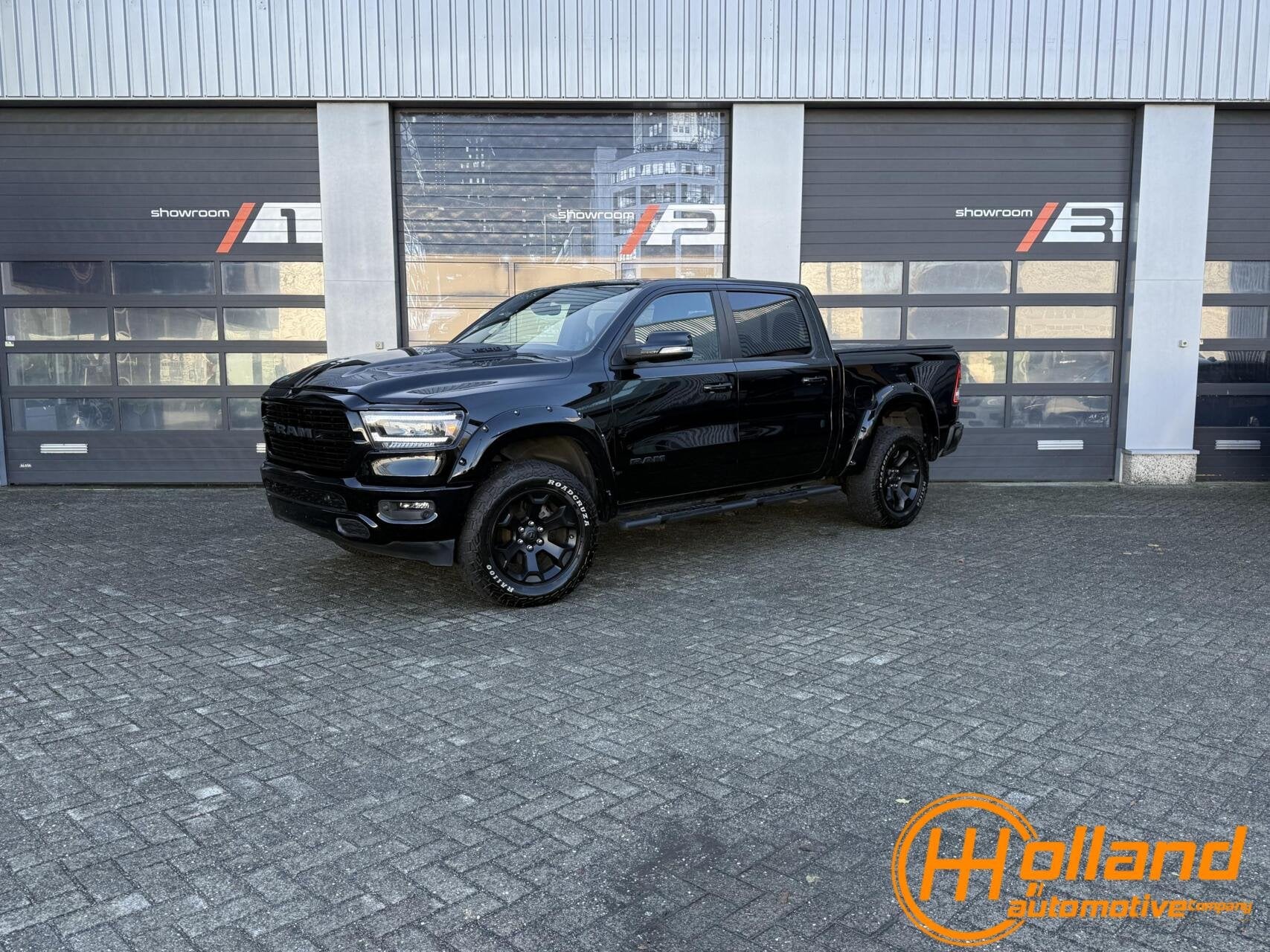 Dodge Ram 1500 4X4 5.7 V8 4x4 Crew Cab, Autos, Cuir, Achat, Volant multifonction, 4 portes