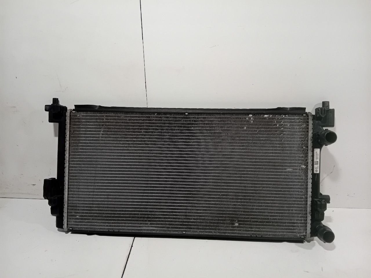Radiateur Volkswagen Golf, Onderdelen@venauto.nl, Van der Ven Autorecycling B.V., Ettenseweg 76, 4706 PB Roosendaal, The Netherlands