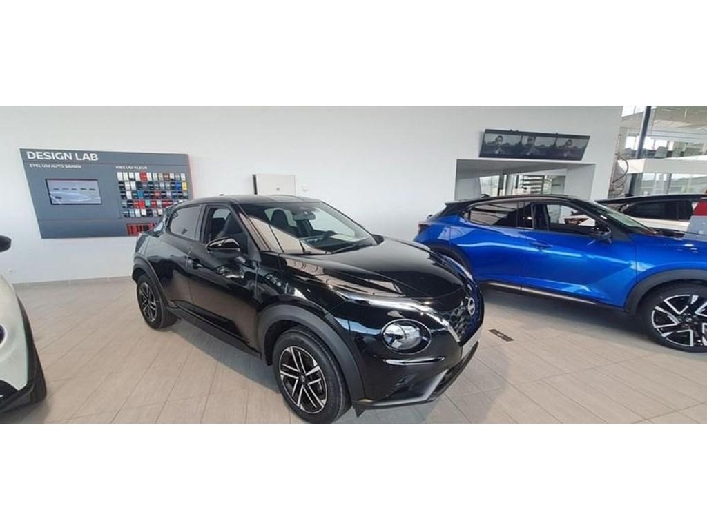 Nissan Juke N-Connecta, Auto's, Automaat, Zwart, Zwart, 105 kW