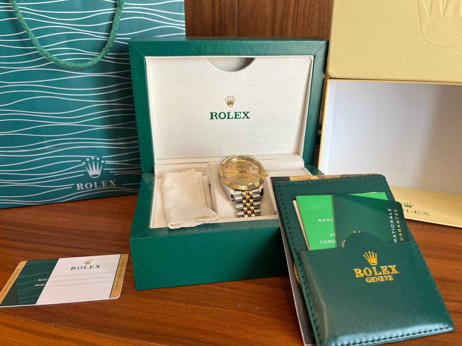 Rolex Datejust Gold/Steel – Complete Set, Handtassen en Accessoires, Horloges | Antiek, Ophalen of Verzenden, Goud