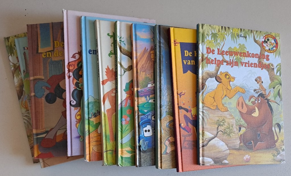 Disney Boekenclub – Walt Disney (2), Boeken, Ophalen of Verzenden, Gelezen