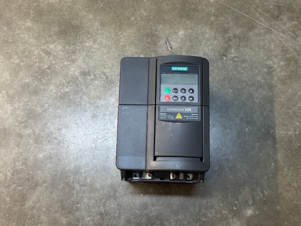 Siemens  Micromaster frequentieregelaar 2.2kW 400V, Ophalen of Verzenden, Gebruikt