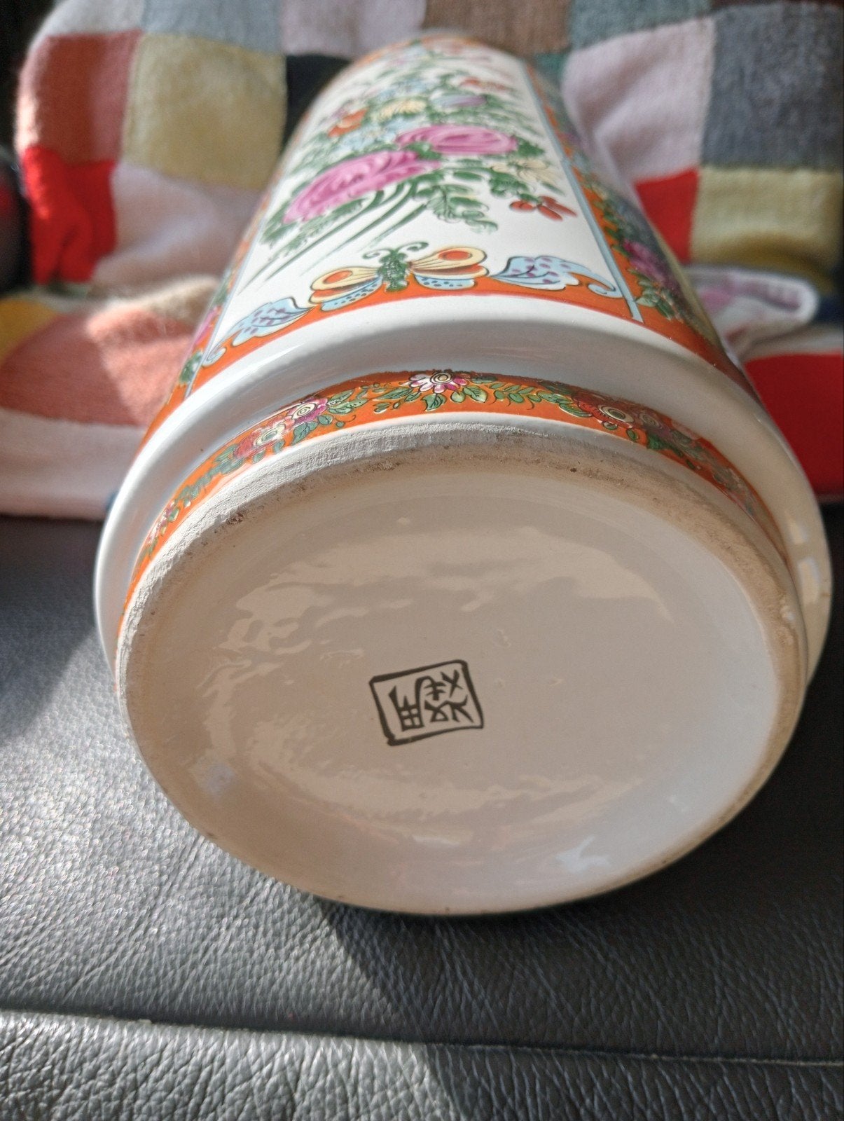 beau grand vase chinois, Enlèvement