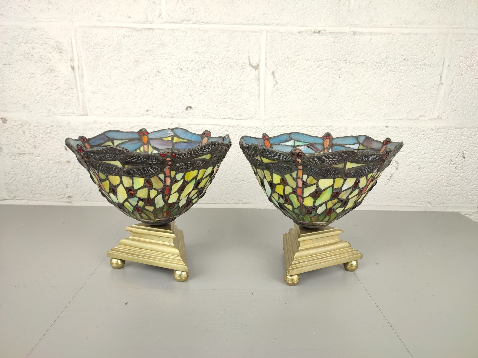 Duo Tiffany lampen op bronzen voetjes, Ophalen