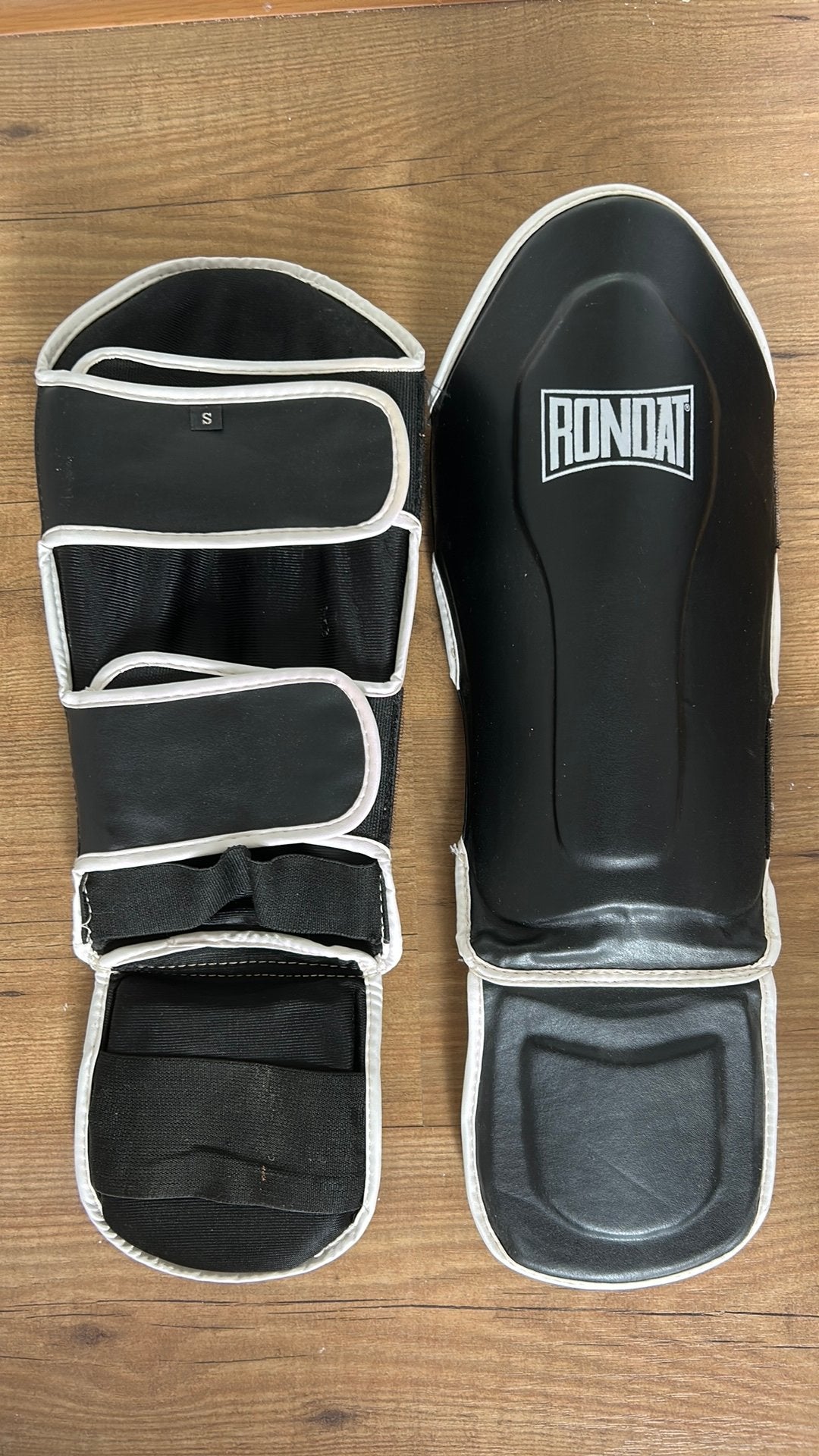 Rondat Scheenbeschermers, Sport en Fitness, Maat S, Ophalen, Gebruikt