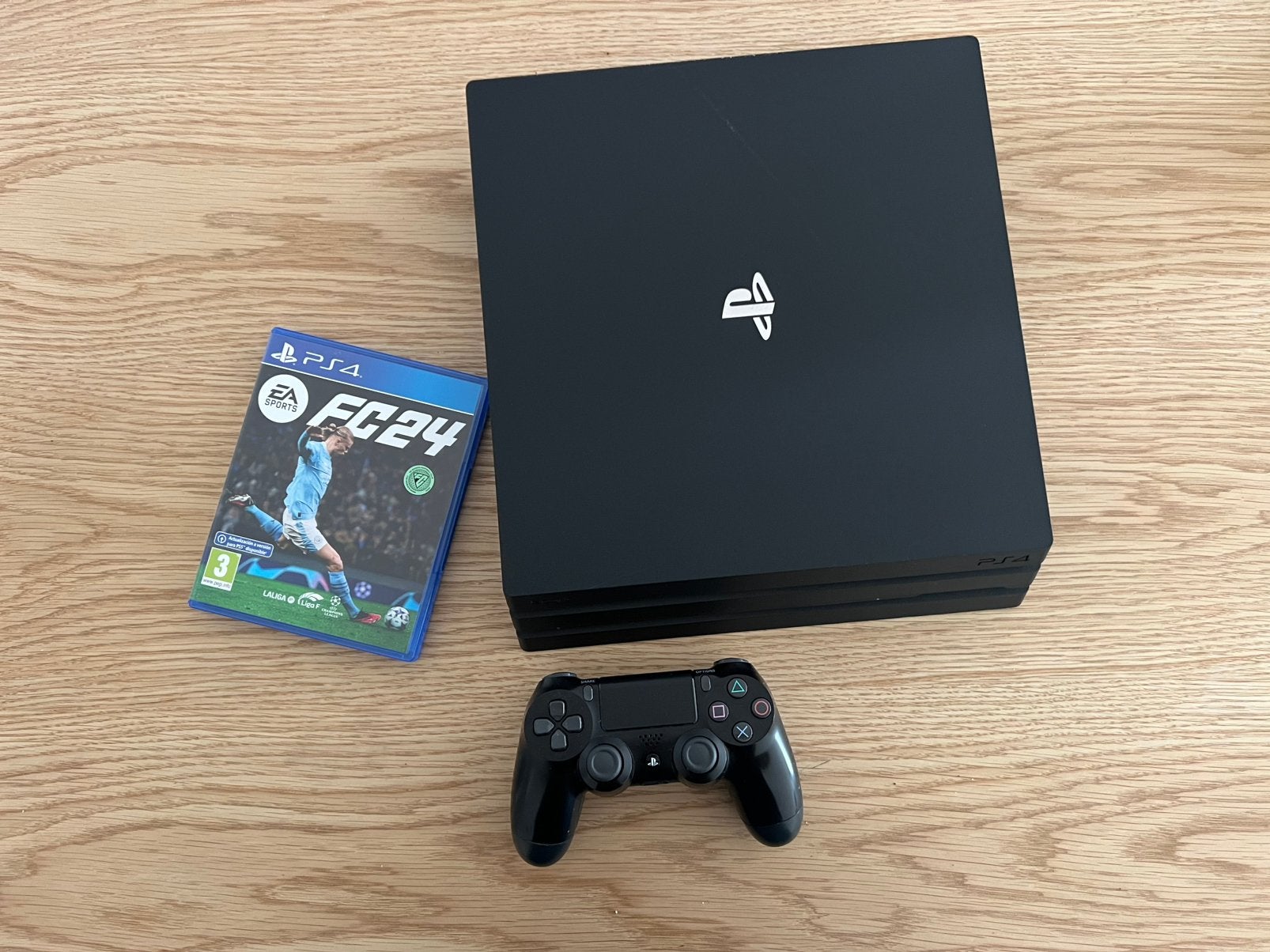 PlayStation 4 Pro - 1 Tb, Games en Spelcomputers, Ophalen of Verzenden, Zo goed als nieuw, 1 TB, Pro