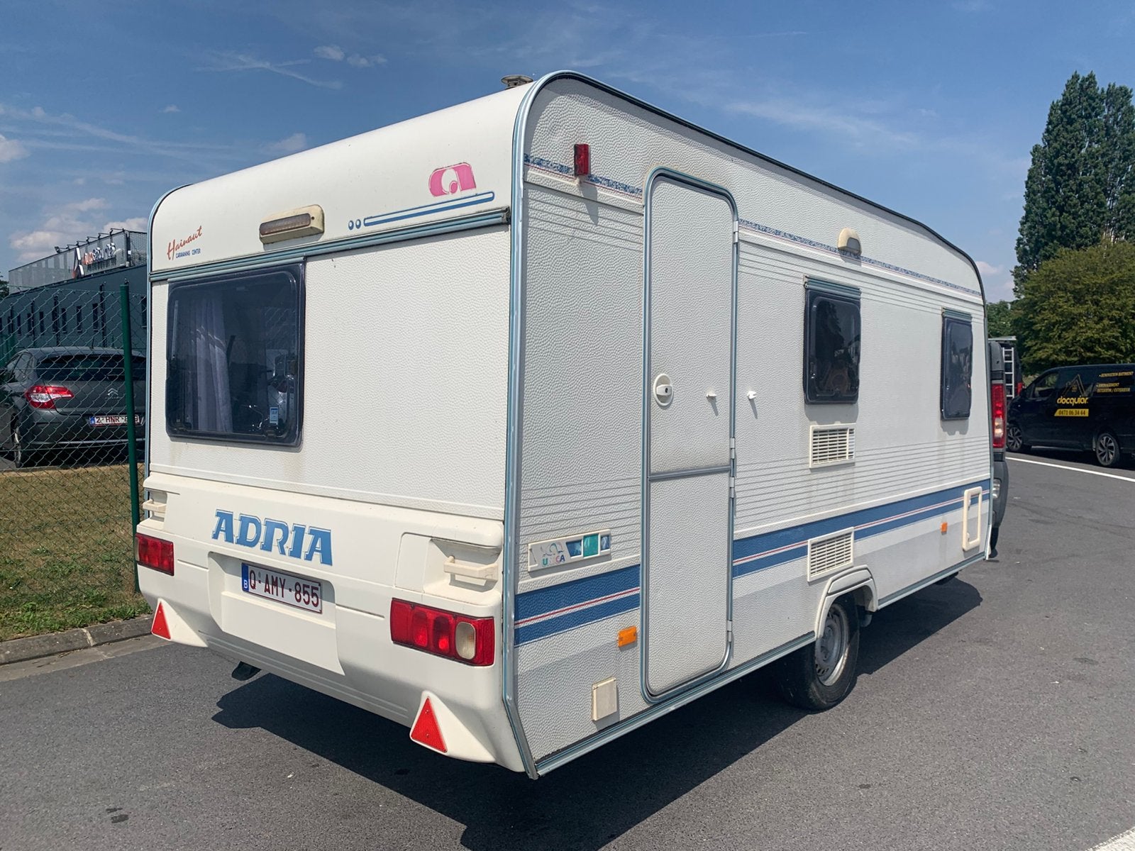 Adria UNICA 432 PX caravan, 750 - 1000 kg, Particulier, Adria, Fietsenrek