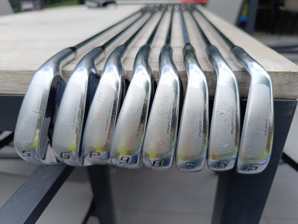 Cobra F7 one lenght ijzerset inclusief wedges, Sports & Fitness, Golf, Enlèvement, Utilisé, Set, Autres marques