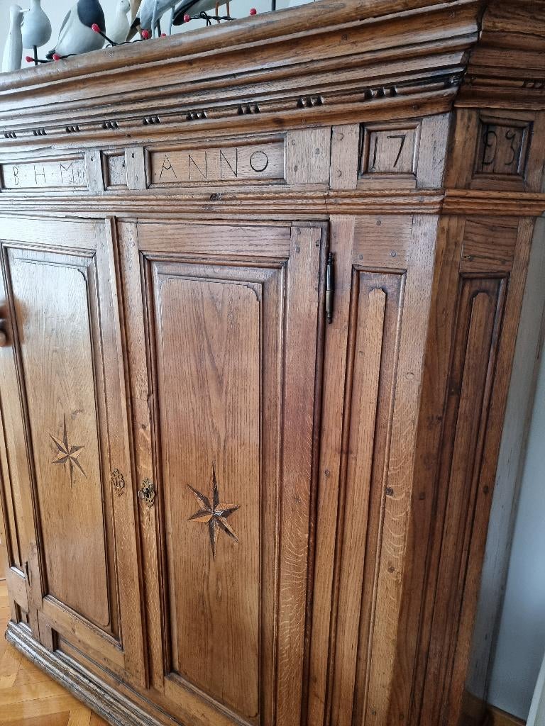 Meuble en chêne, Enlèvement