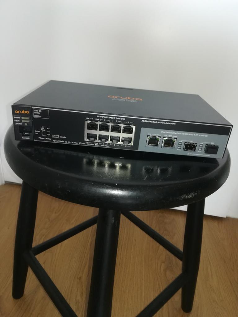 Hewlett Packard Aruba 2530-8G, Computers en Software, Interne voedingen, Ophalen