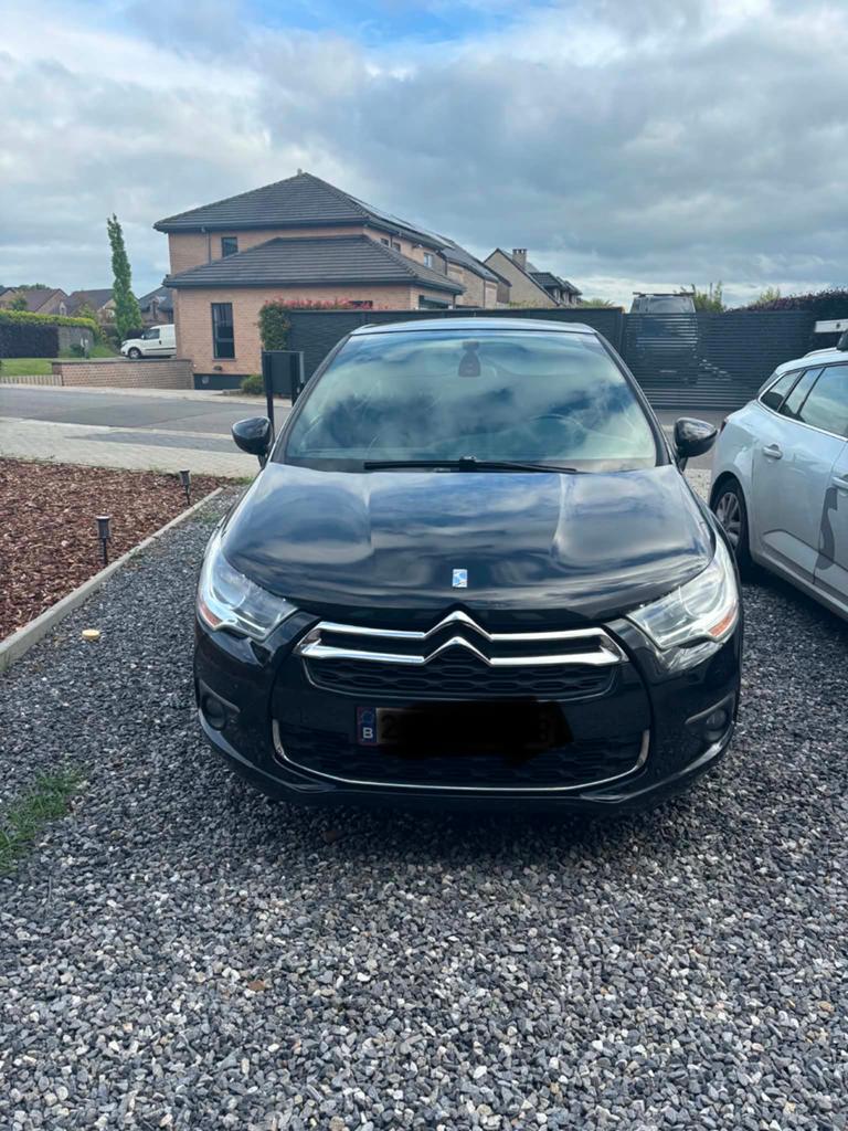 Citroën DS4 – 1.6 HDI Diesel – Boîte – 2012 – 127.000 km, Autos, Citroën, Cuir, Achat, Intérieur cuir, Noir