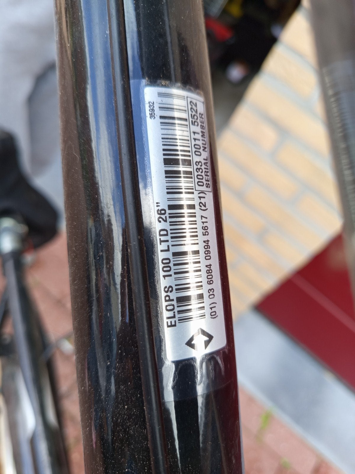 Velo femme, Enlèvement