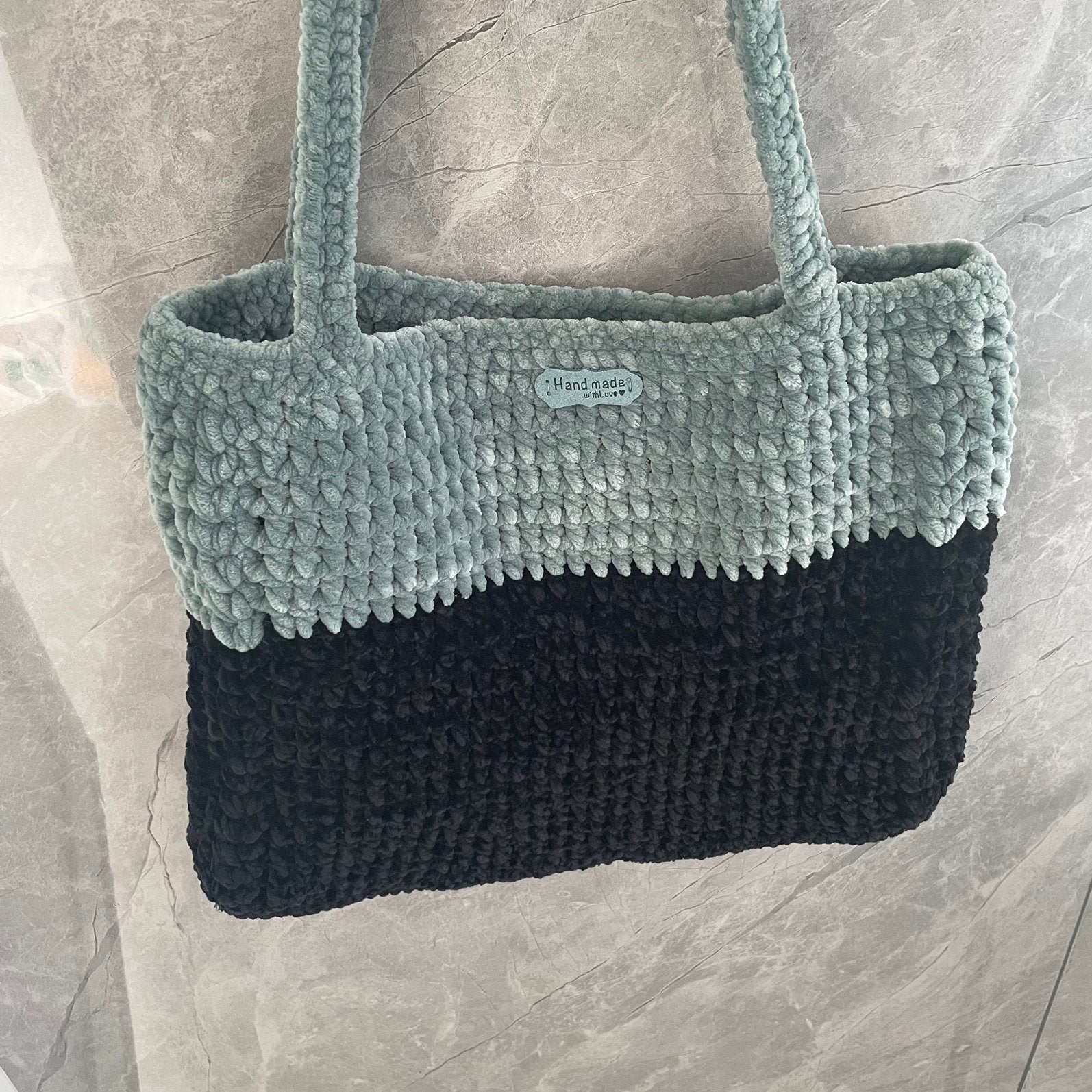 Handmade Chenille Crochet Tote Bag, Enlèvement ou Envoi, Comme neuf