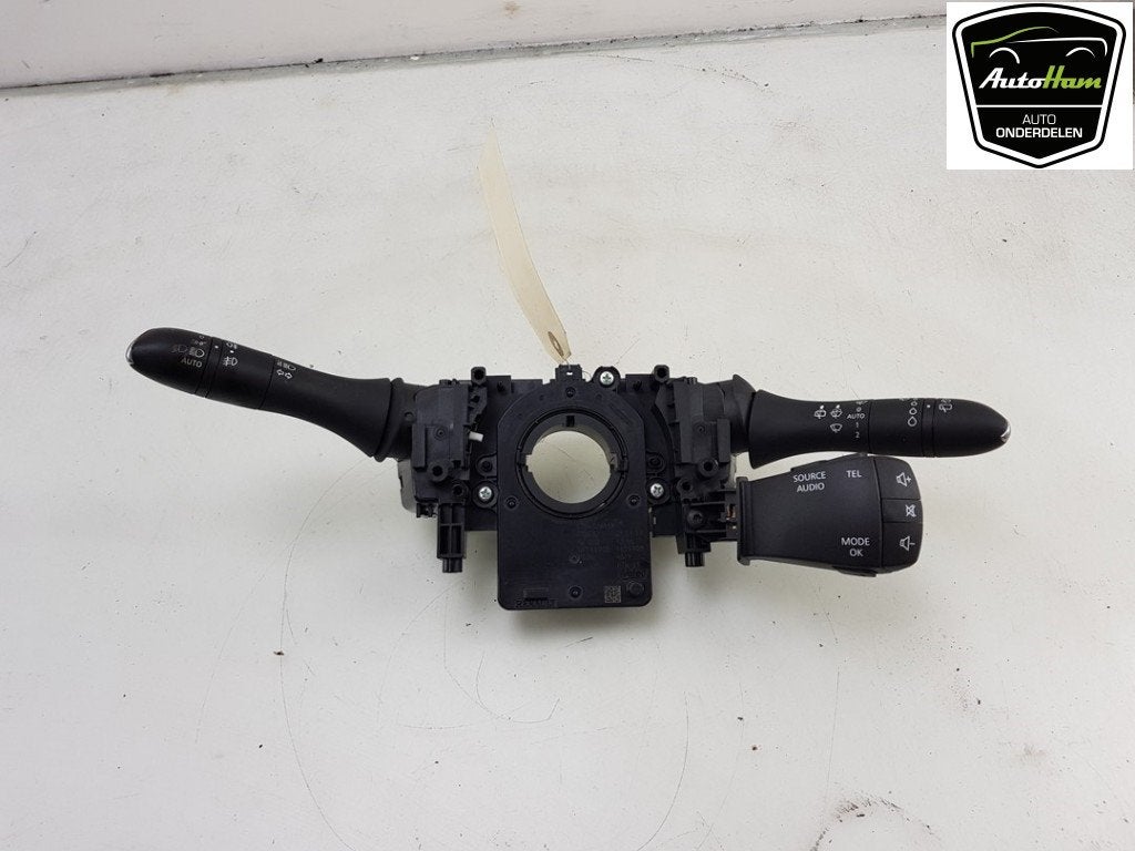 COMBISCHAKELAAR STUUR Renault Megane IV Estate (RFBK), Auto-onderdelen, Dhr. J. Ham, Gebruikt, Renault, Administratie@autoham.nl