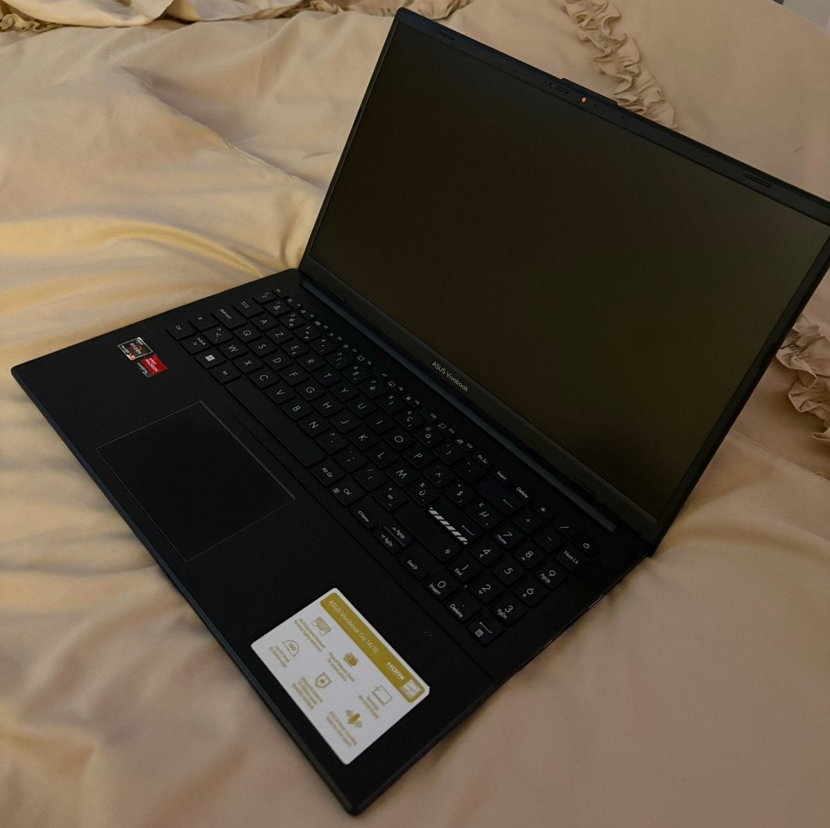 Asus Vivobook Go 15 E1504FA, 2 tot 3 Ghz, Verzenden, 14 inch, Zo goed als nieuw